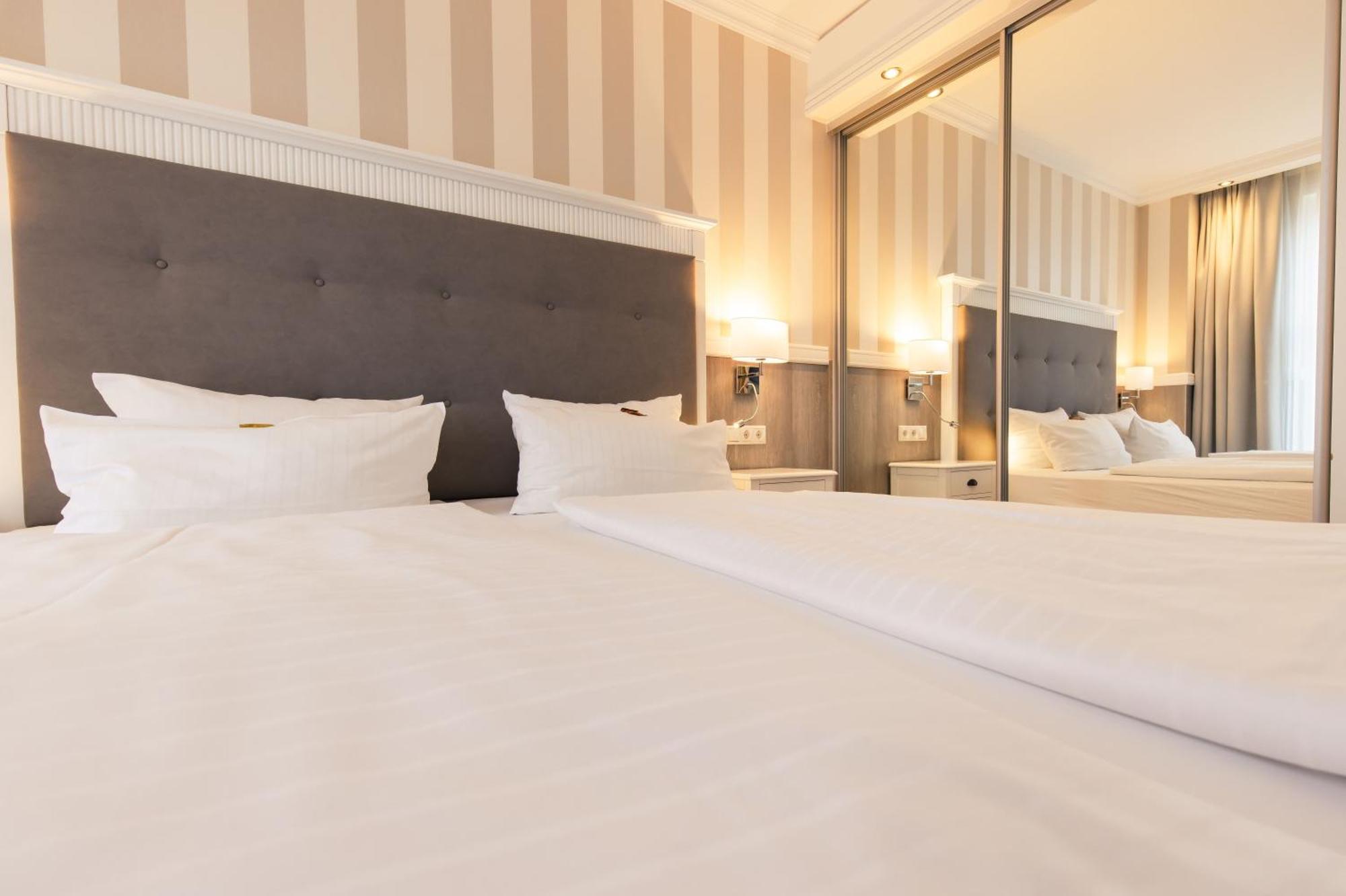 Resort Hotel IV Jahreszeiten Цингст Экстерьер фото