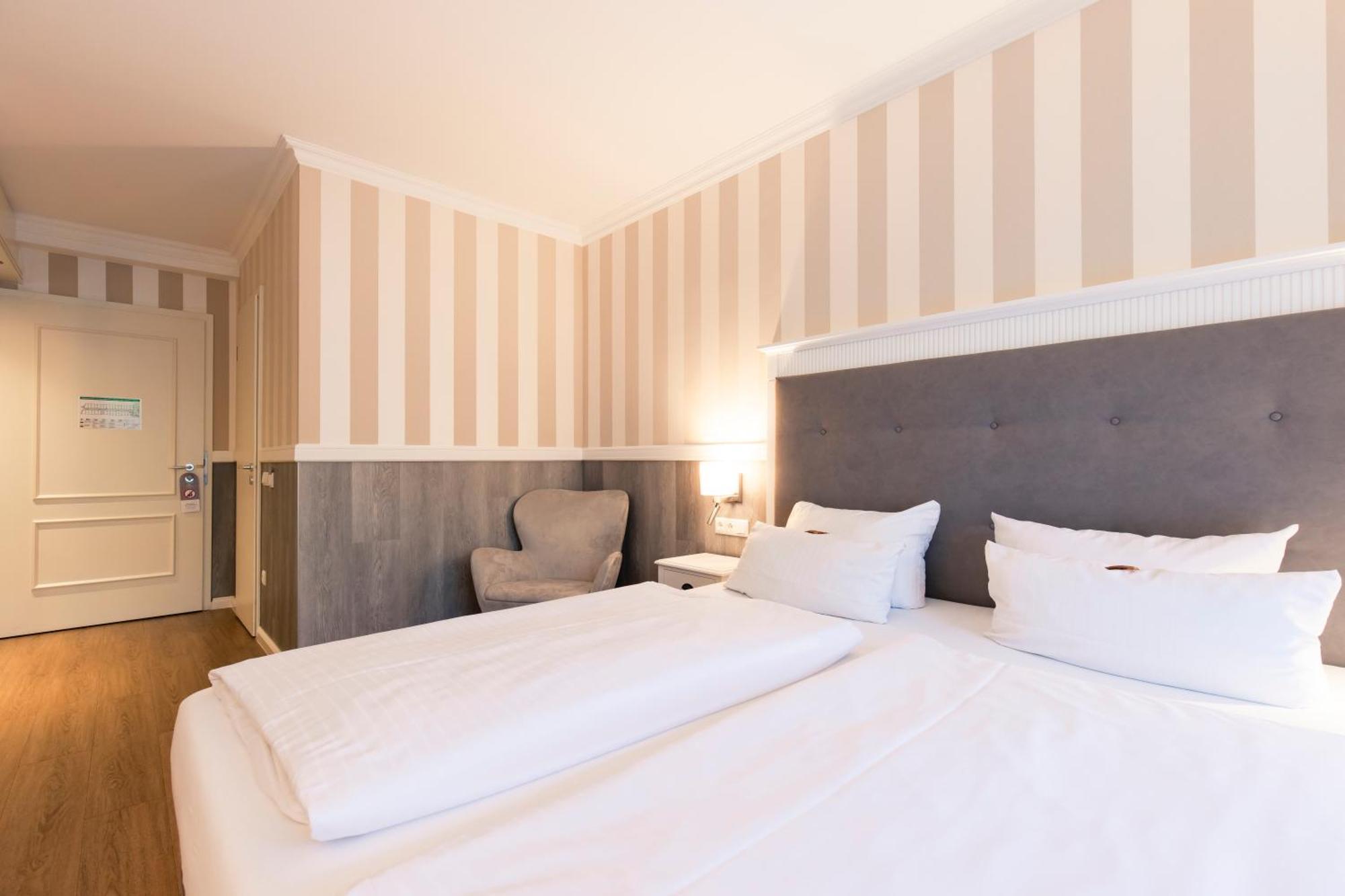 Resort Hotel IV Jahreszeiten Цингст Экстерьер фото
